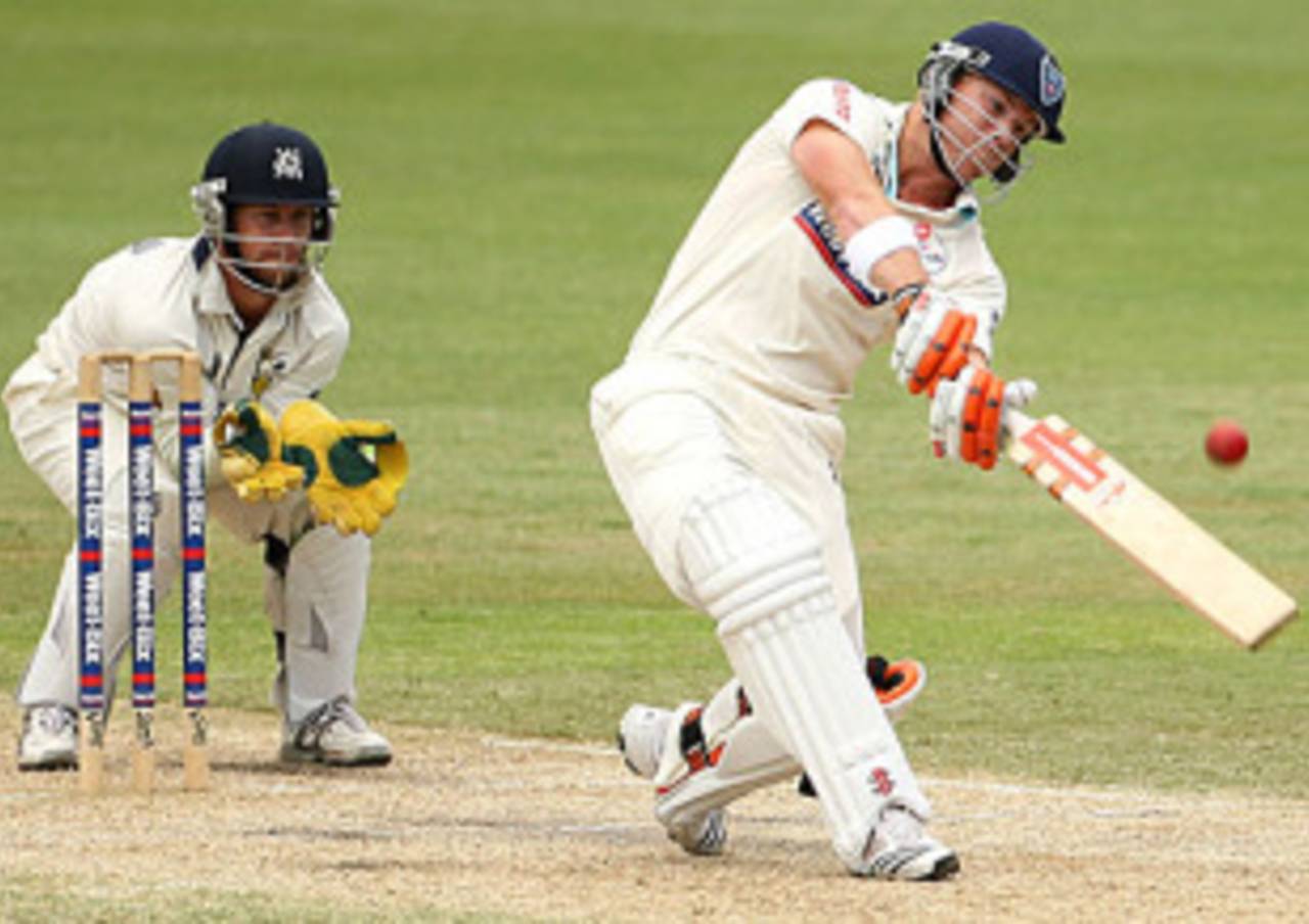 David Warner goes over the top during his unbeaten 48, New South Wales v Victoria, Sheffield Shield, Newcastle, 4th day, December 21, 2009