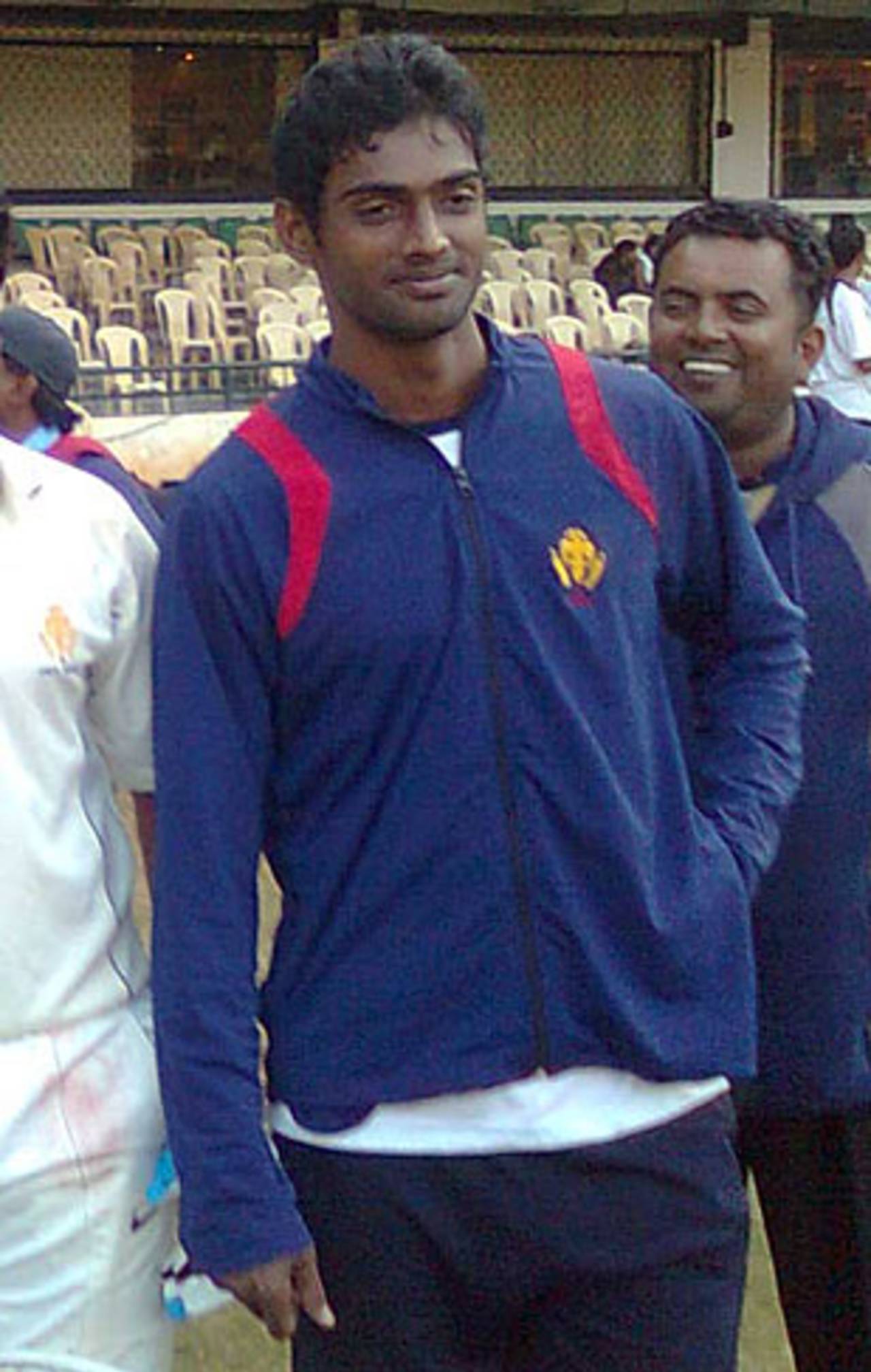 Abhimanyu Mithun's 38 wickets so far this season, is one less than country-wide leader and team-mate R Vinay Kumar&nbsp;&nbsp;&bull;&nbsp;&nbsp;ESPNcricinfo Ltd