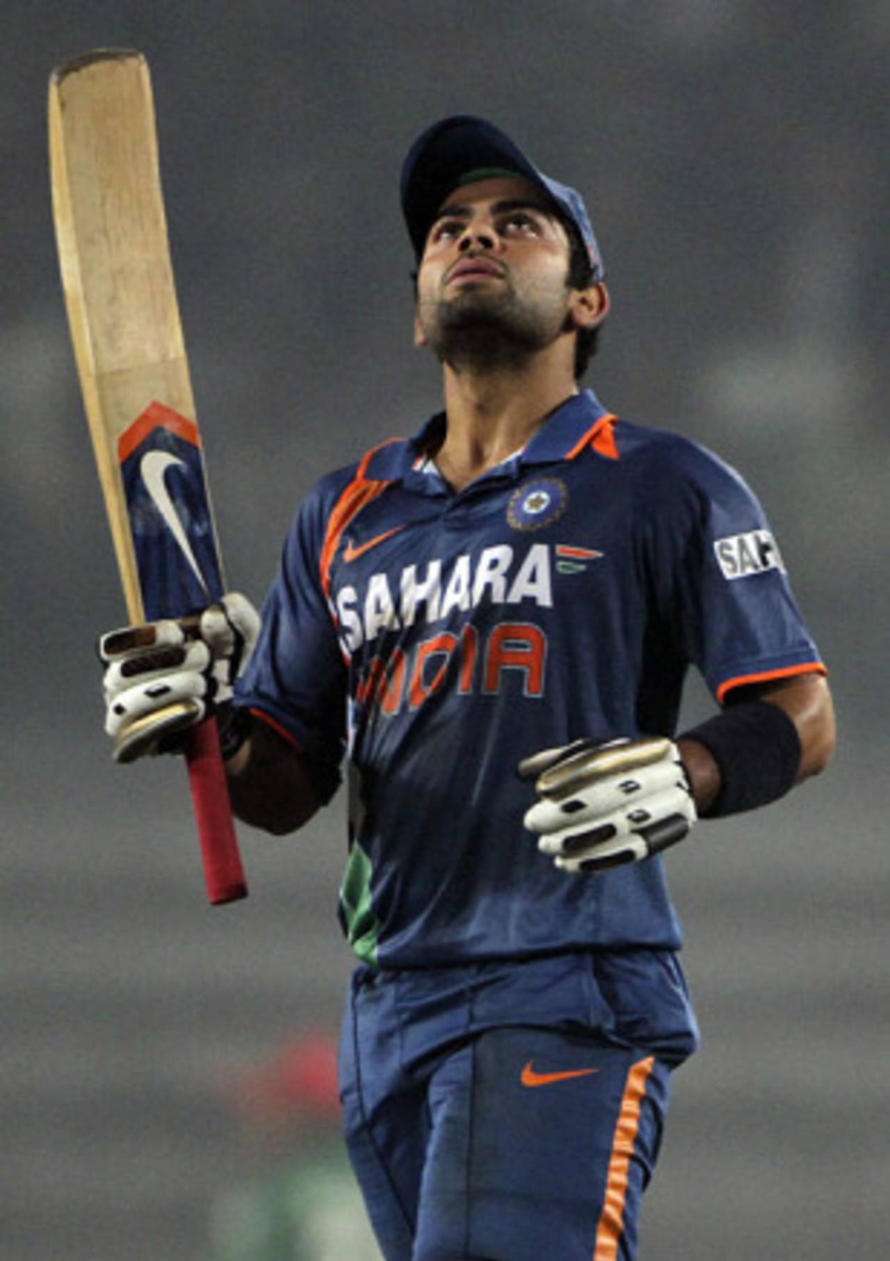 Virat Kohli gets to his fourth ODI half-century, Bangladesh v India, Tri-series, 3rd ODI, Mirpur, January 7, 2010