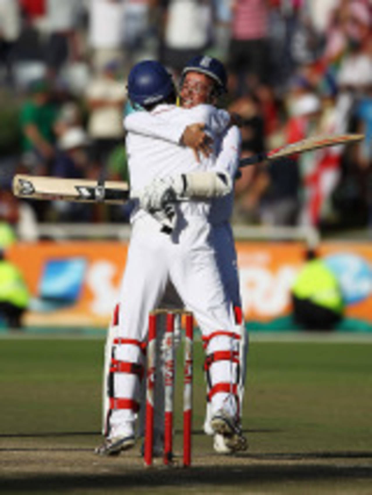 Graham Onions and Graeme Swann completed England's third great escape in eight Tests, England v South Africa, 3rd Test, Cape Town, January 7, 2010