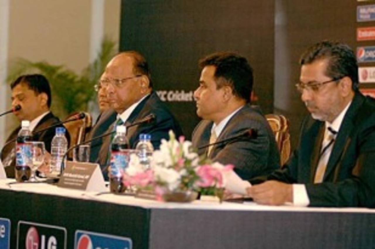 Sharad Pawar addresses the media in Dhaka&nbsp;&nbsp;&bull;&nbsp;&nbsp;Bangladesh Cricket Board