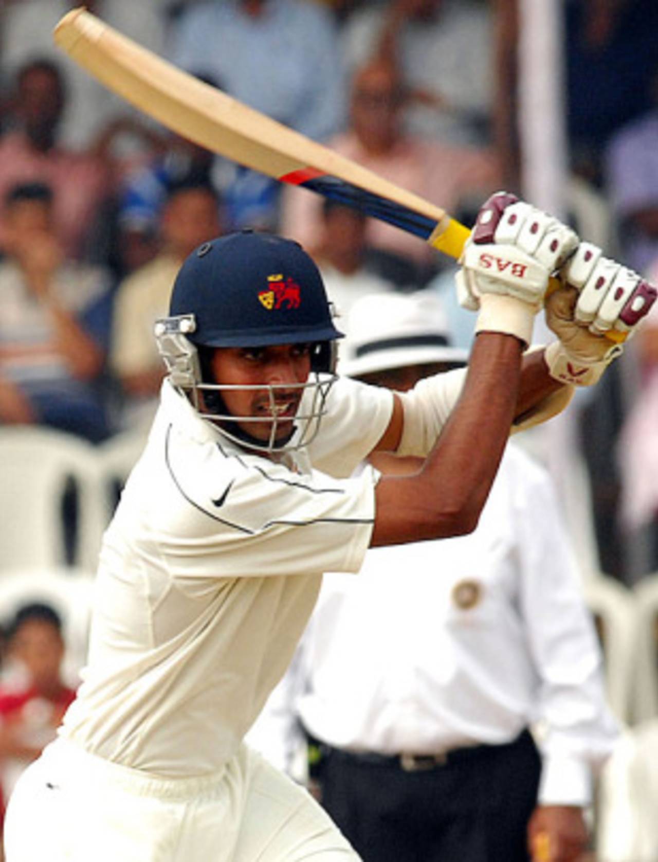Dhawal Kulkarni picked the ideal moment to score his maiden first-class fifty&nbsp;&nbsp;&bull;&nbsp;&nbsp;Sportz Solutions