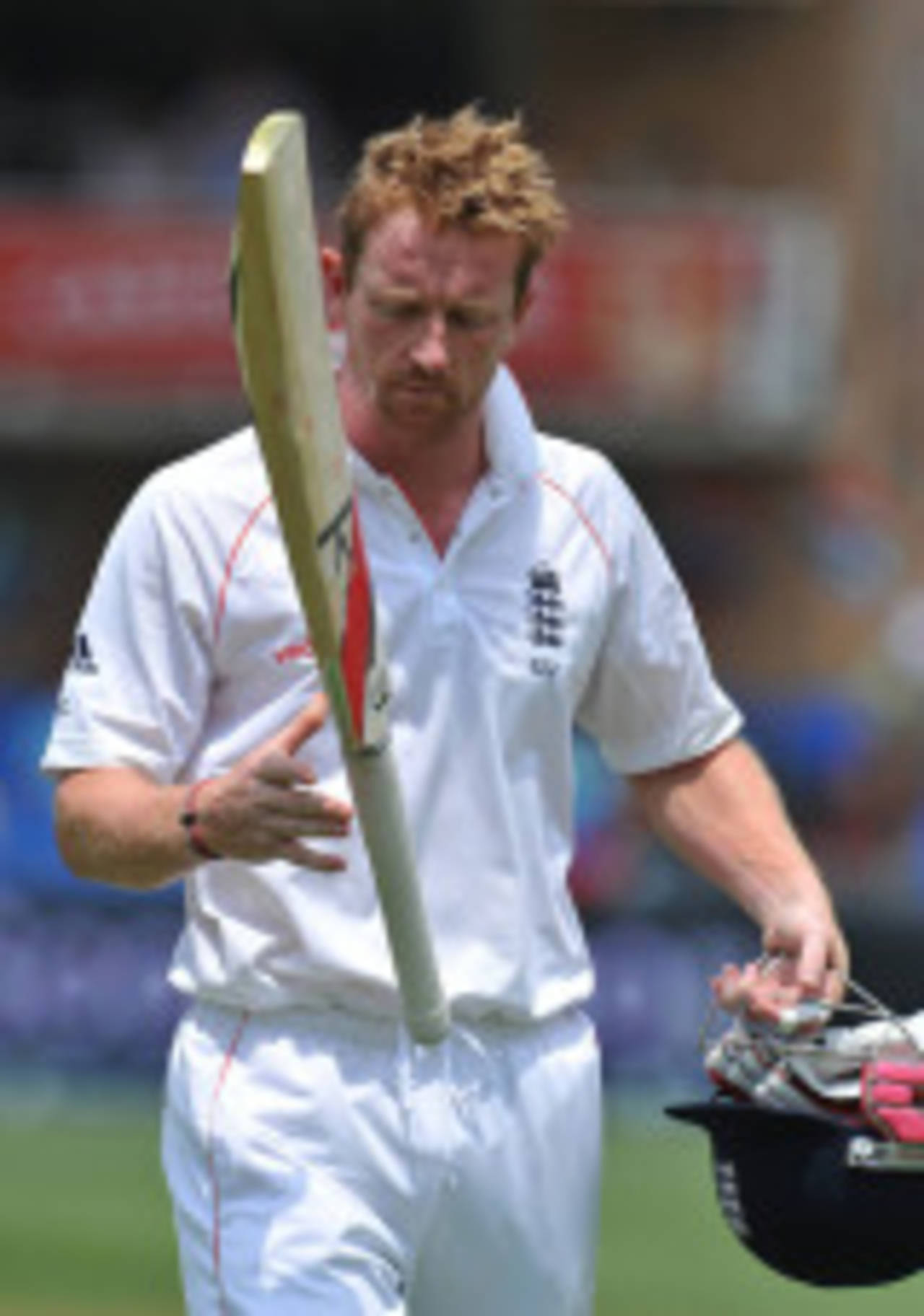 Paul Collingwood top-scored with an aggressive 47 on the first day of the fourth Test, South Africa v England, 4th Test, Johannesburg, South Africa, January 14, 2010