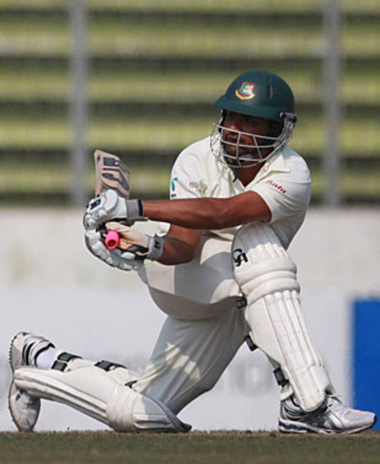 Tamim Iqbal's increasing proficiency at playing the sweep shot is one among many examples that show his willingness to improve&nbsp;&nbsp;&bull;&nbsp;&nbsp;Associated Press