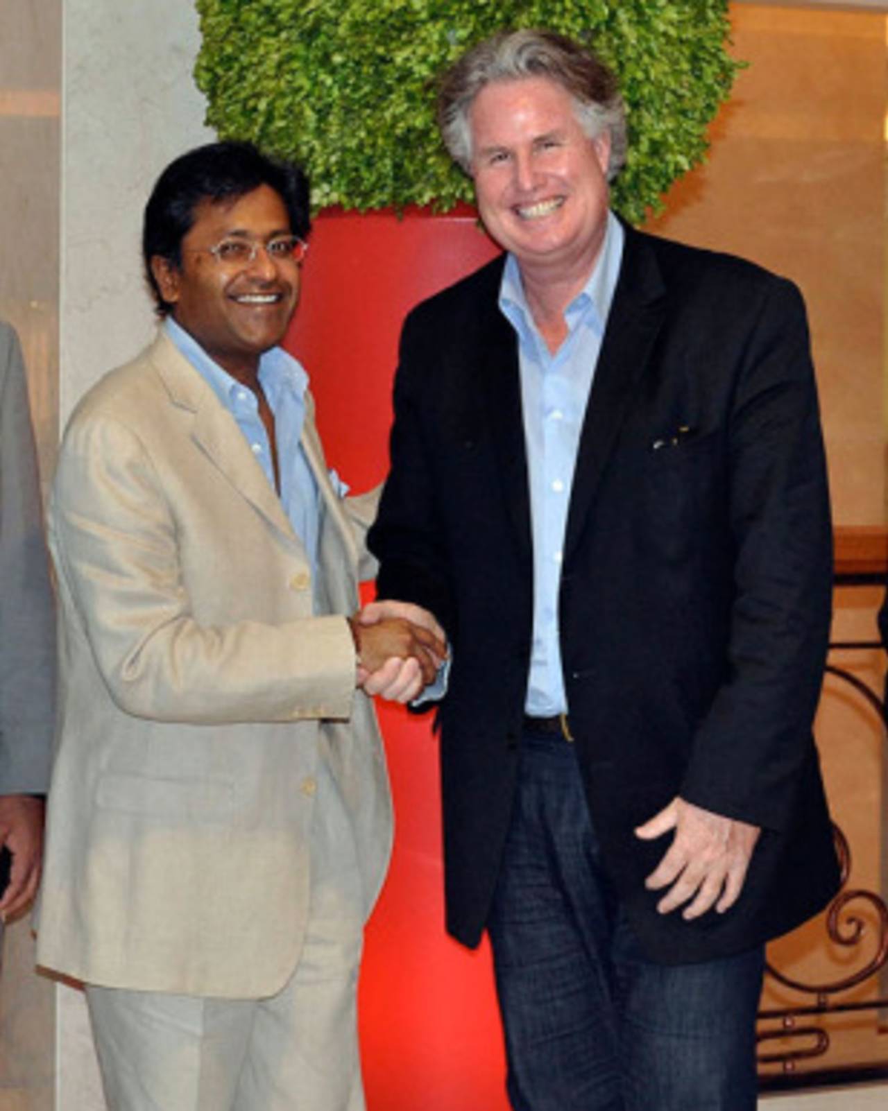 Lalit Modi and Don Lockerbie meet in Dubai to discuss IPL initiatives in USA, February 10, 2010
