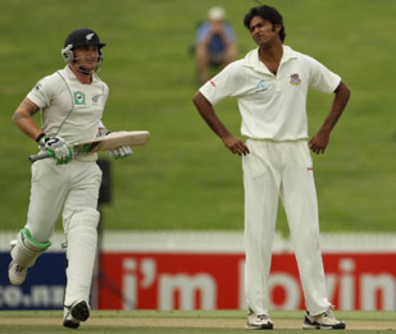 Shahadat Hossain is frustrated by the run-glut, New Zealand v Bangladesh, only Test, Hamilton, 2nd day, February 16, 2010