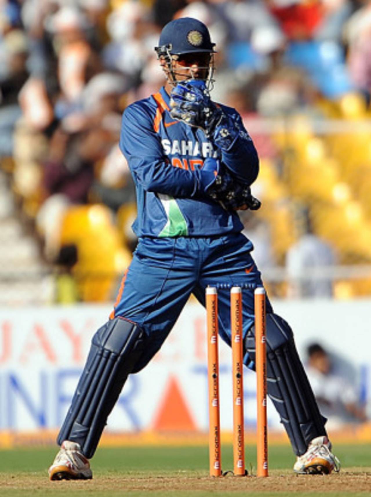 MS Dhoni ponders his next move, India v South Africa, 3rd ODI, Ahmedabad, February 27, 2010