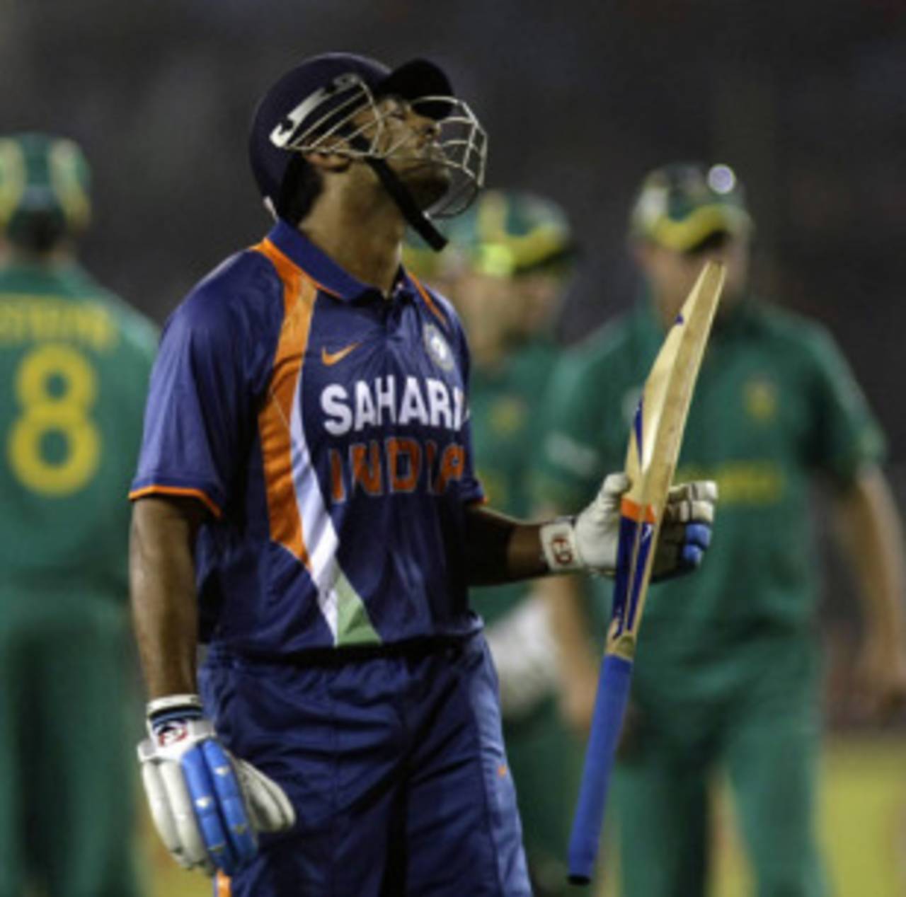 A disappointed M Vijay trudges off, India v South Africa, 3rd ODI, Ahmedabad, February 27, 2010