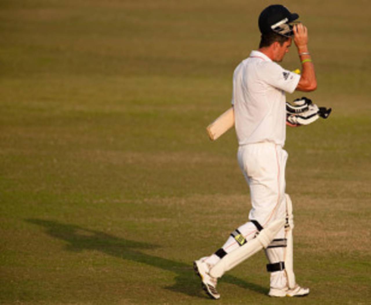 Kevin Pietersen had no answer to  Mehrab Hossain Jr's part-time left-arm spin&nbsp;&nbsp;&bull;&nbsp;&nbsp;Getty Images