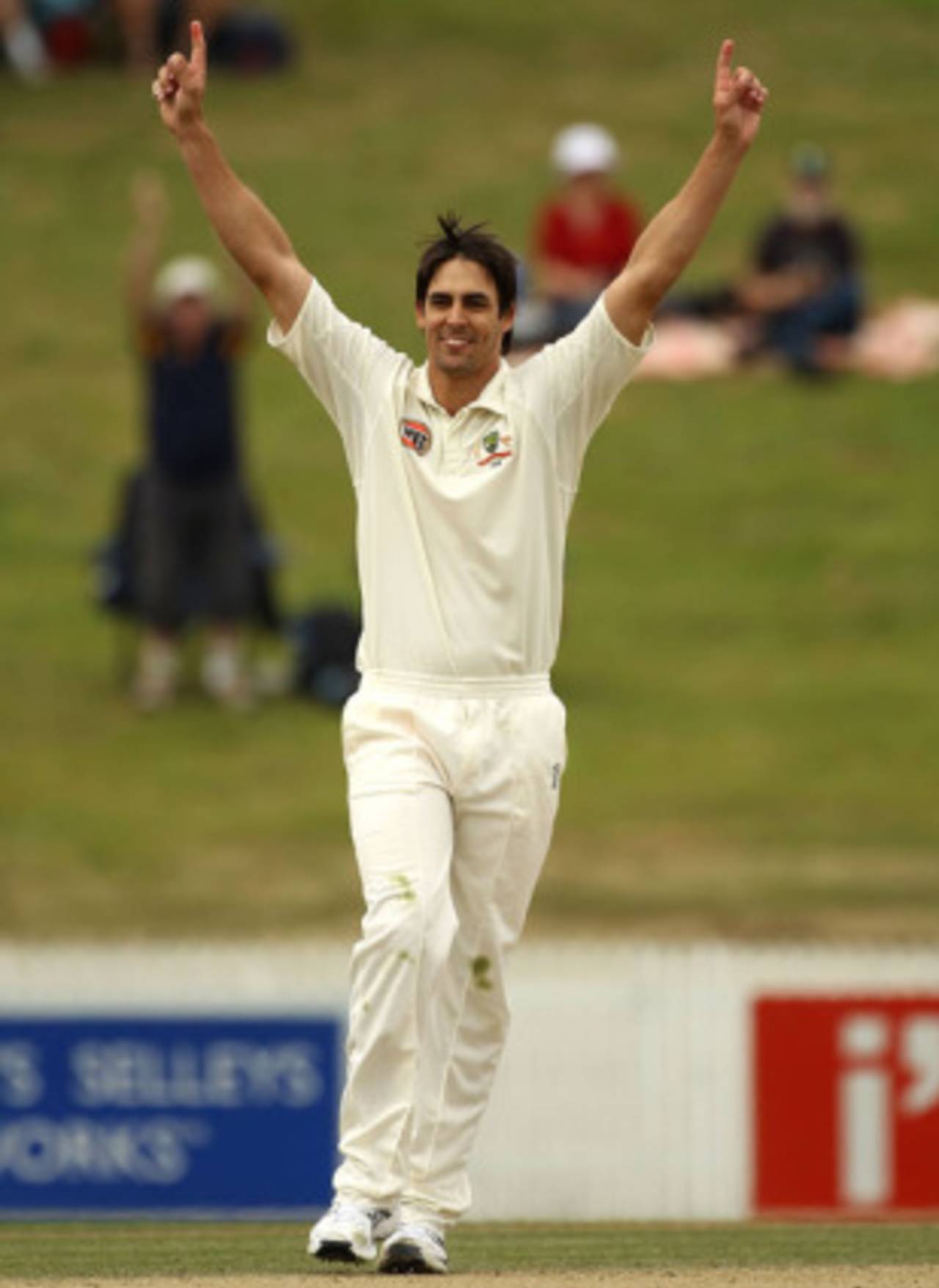 Mitchell Johnson is back from injury and aiming to learn from some harsh lessons of 2009&nbsp;&nbsp;&bull;&nbsp;&nbsp;Getty Images
