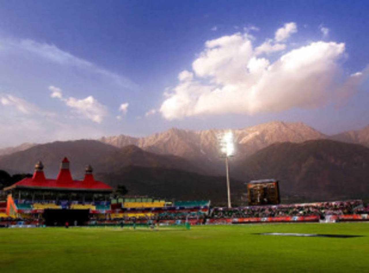 The picturesque stadium in Dharamsala, Kings XI Punjab v Deccan Chargers, IPL, Dharamsala, April 16, 2010