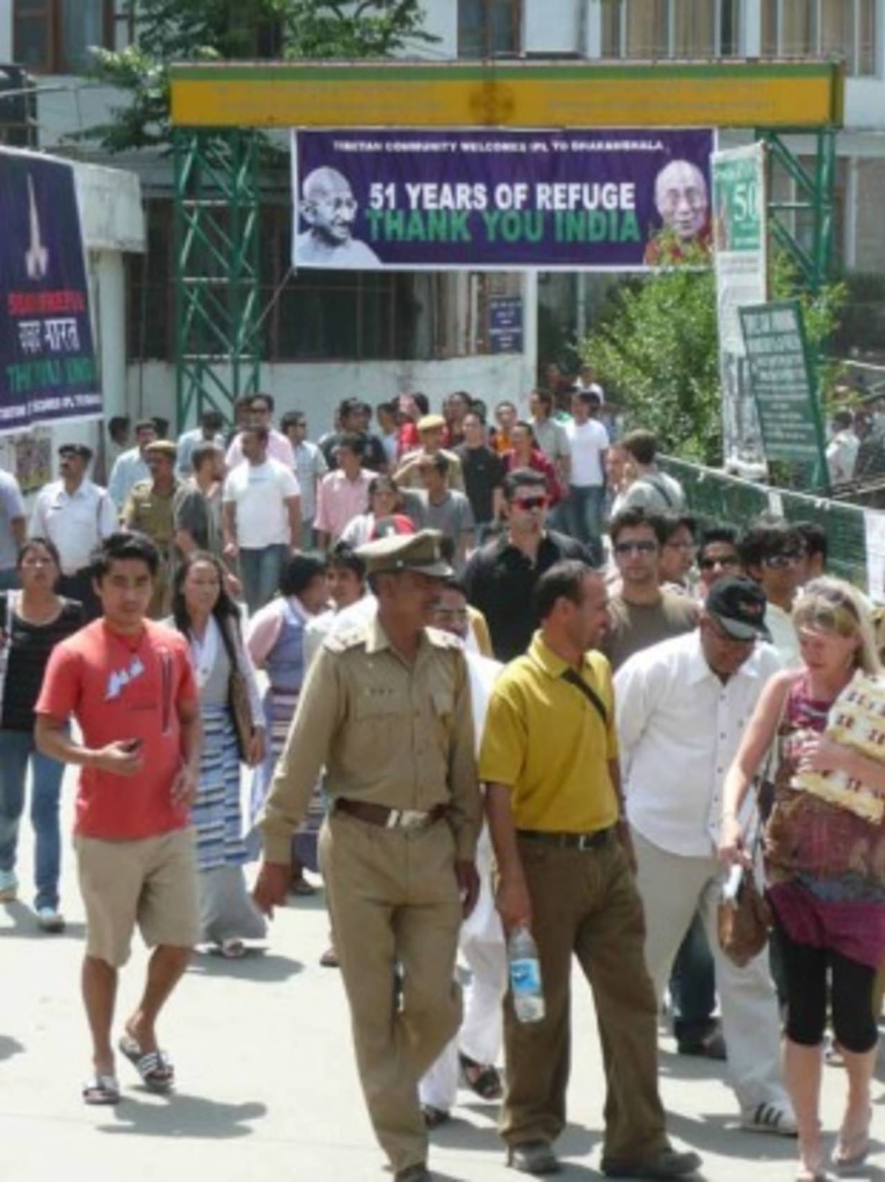Locals, tourists and press people in Dharamsala which hosts two IPL games in 2010, 17 April 2010