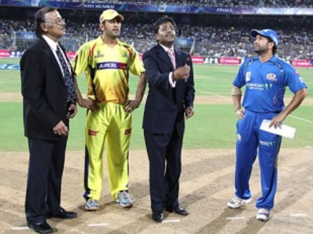The BCCI will prevent Lalit Modi from attending the IPL governing council meeting&nbsp;&nbsp;&bull;&nbsp;&nbsp;Indian Premier League