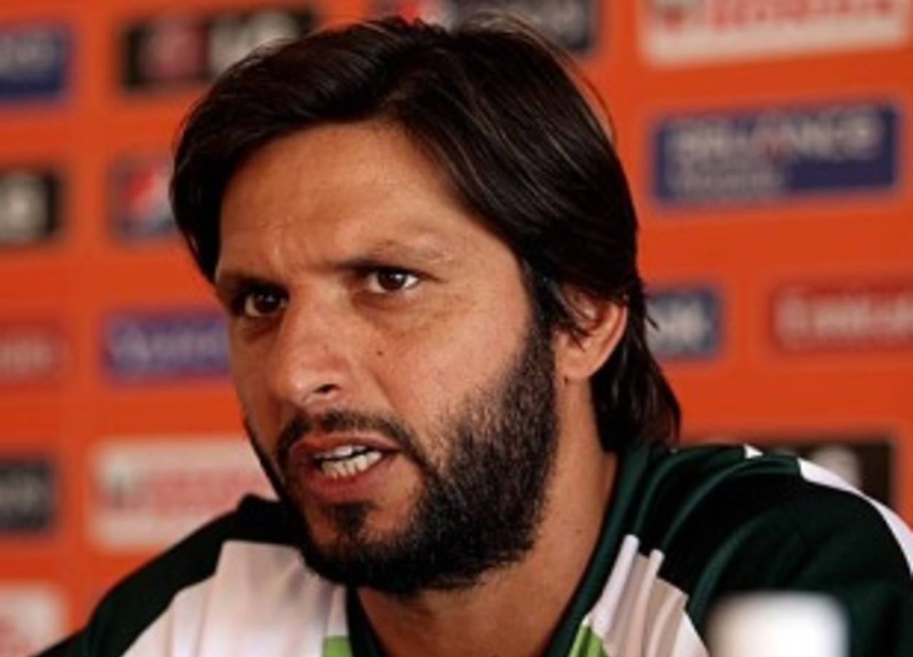 Shahid Afridi: "I think that for our team to move on, we need to quickly resolve all such controversies"&nbsp;&nbsp;&bull;&nbsp;&nbsp;Getty Images