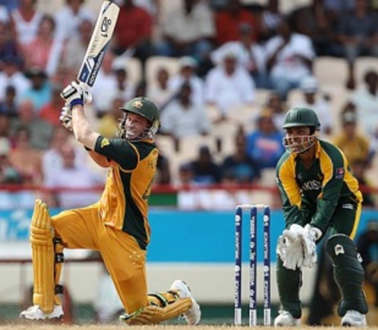 Michael Hussey targets Saeed Ajmal in the decisive final over of an absorbing contest&nbsp;&nbsp;&bull;&nbsp;&nbsp;Clive Rose/Getty Images