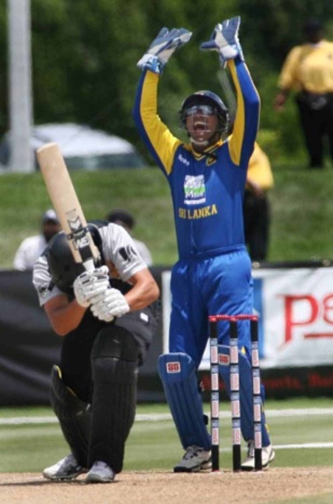 Rob Nicol is trapped lbw for a golden duck, New Zealand v Sri Lanka, 2nd Twenty20 international, Florida, May 23 2010