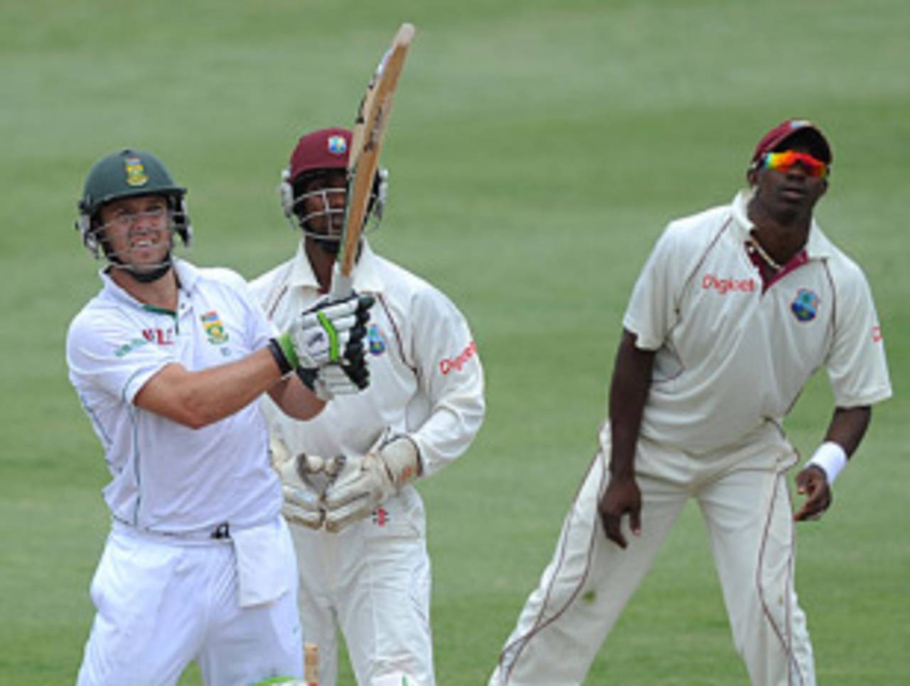 AB de Villiers goes over the ropes as the fielders look on, West Indies v South Africa, 2nd Test, St Kitts, 2nd day, June 19, 2010