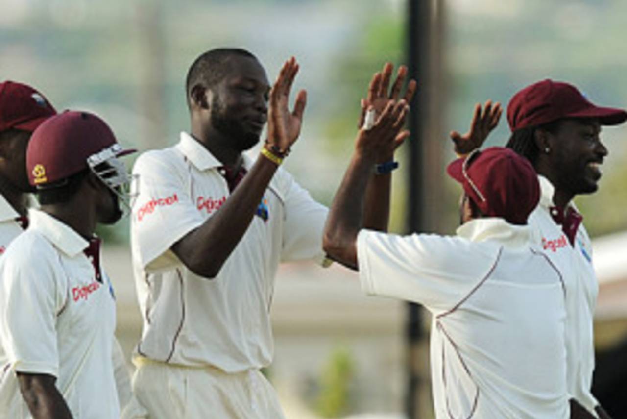 Sulieman Benn and the rest celebrate a breakthrough, West Indies v South Africa, 3rd Test, Barbados, 1st day, June 26, 2010