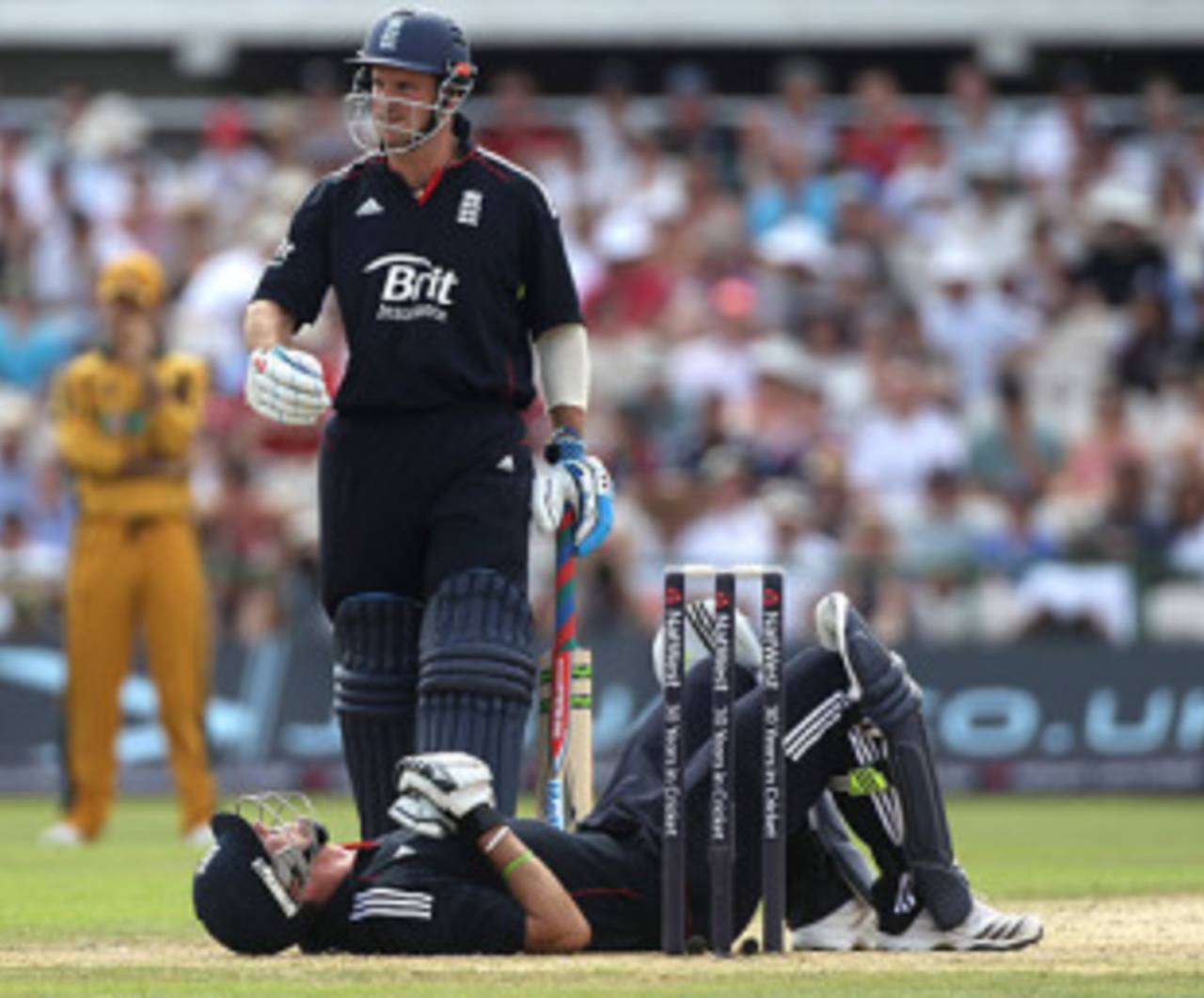 Now that's what I call funny: Pietersen is floored by a blow to the unmentionables&nbsp;&nbsp;&bull;&nbsp;&nbsp;Getty Images