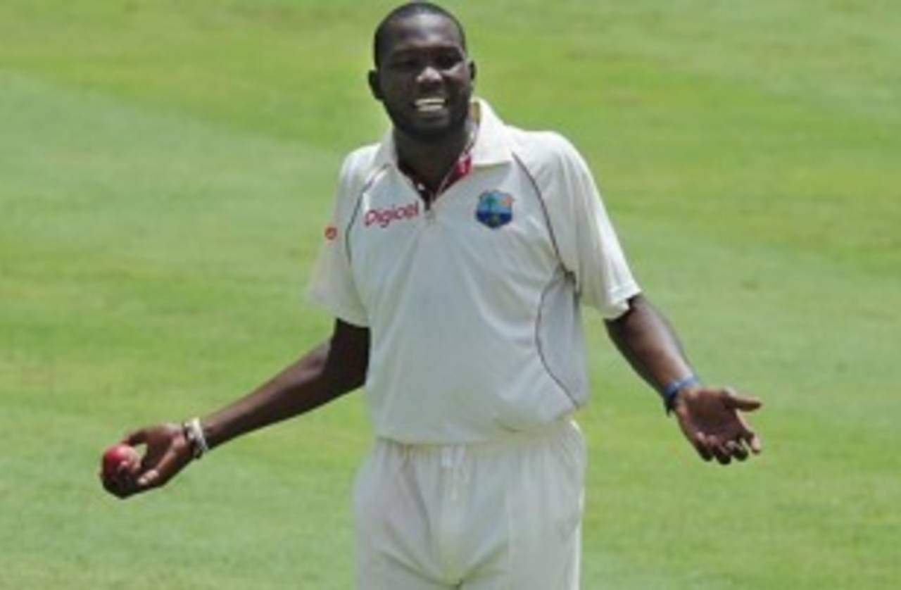 Sulieman Benn bowled a probing spell, West Indies v South Africa, 3rd Test, Barbados, 2nd day, June 27, 2010