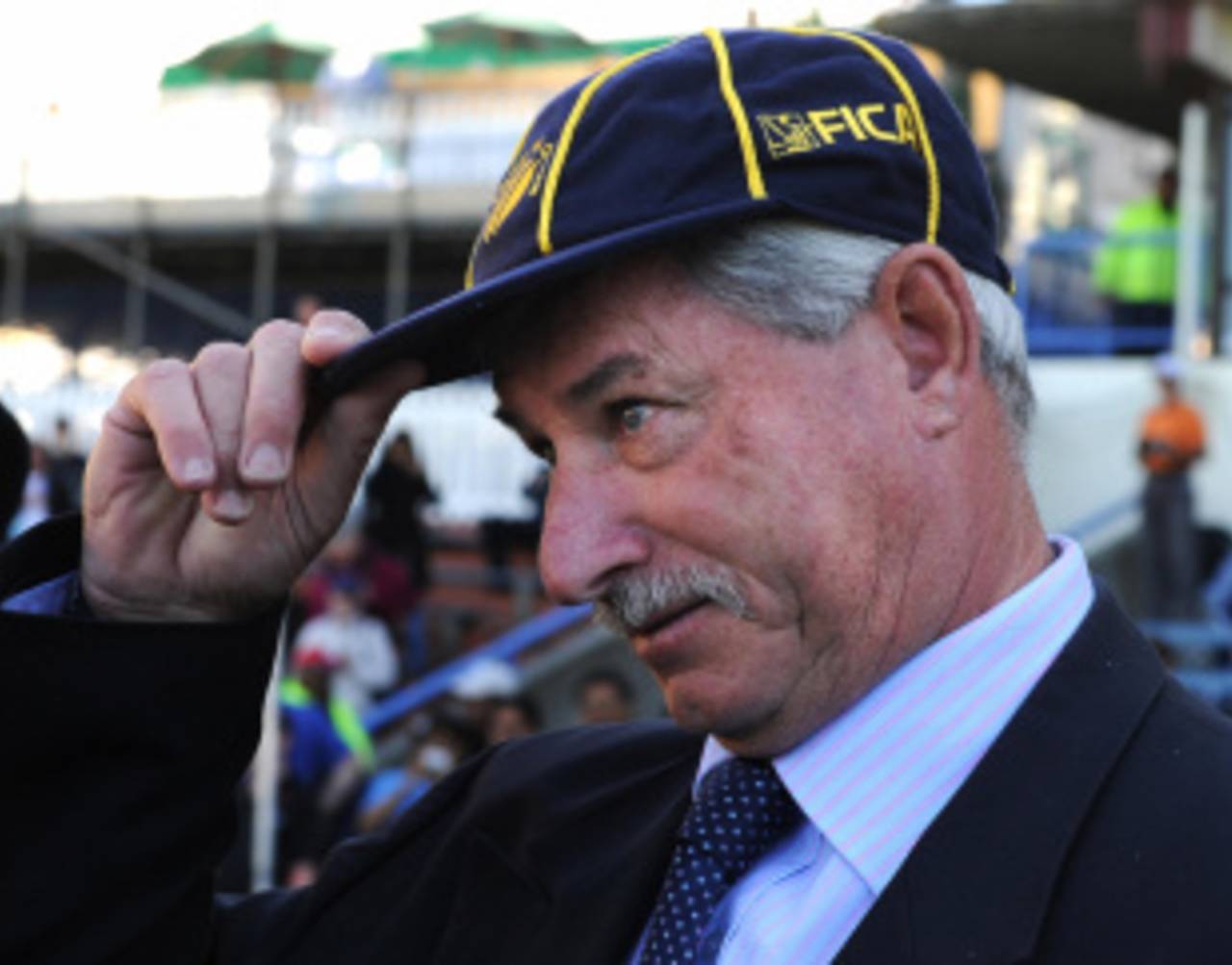 Richard Hadlee is inducted into the ICC's hall of fame, New Zealand v India, 3rd Test, Wellington, 1st day, April 3, 2009