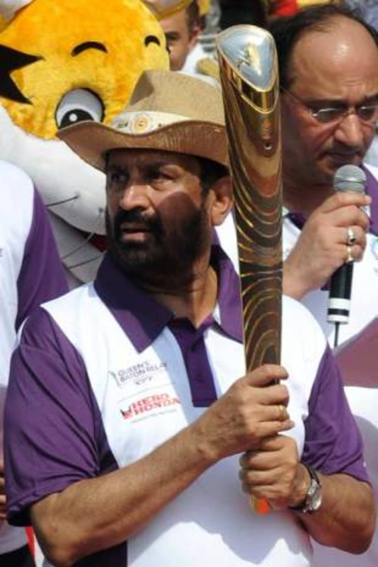 Suresh Kalmadi realises his attempt to pass himself off as Milkha Singh is probably not going to work&nbsp;&nbsp;&bull;&nbsp;&nbsp;AFP