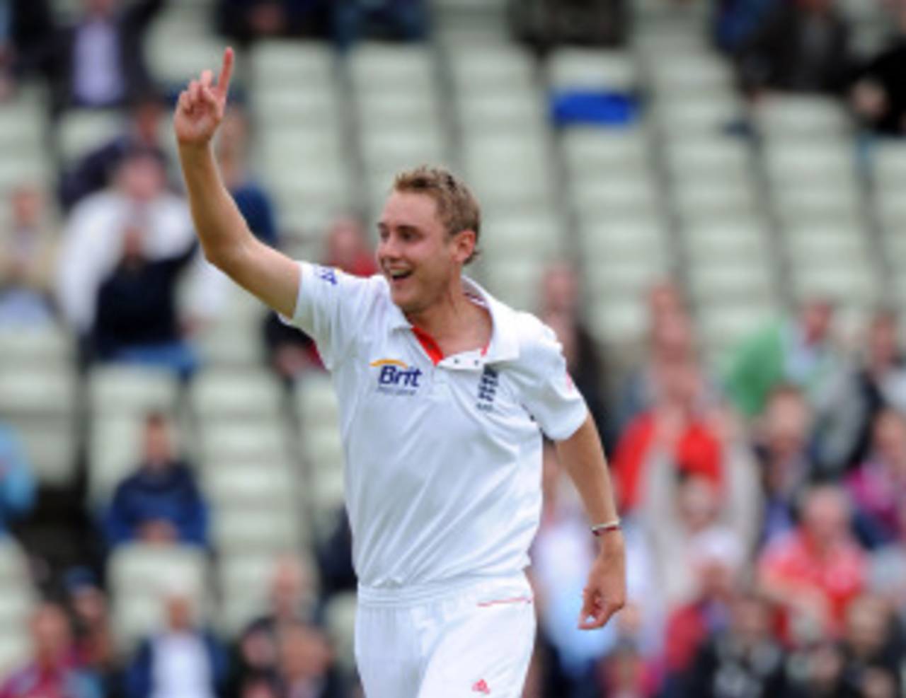 Stuart Broad celebrates as the England bowlers enjoyed another productive outing against a hapless Pakistan line-up, England v Pakistan, 2nd Test, Edgbaston, August 6, 2010