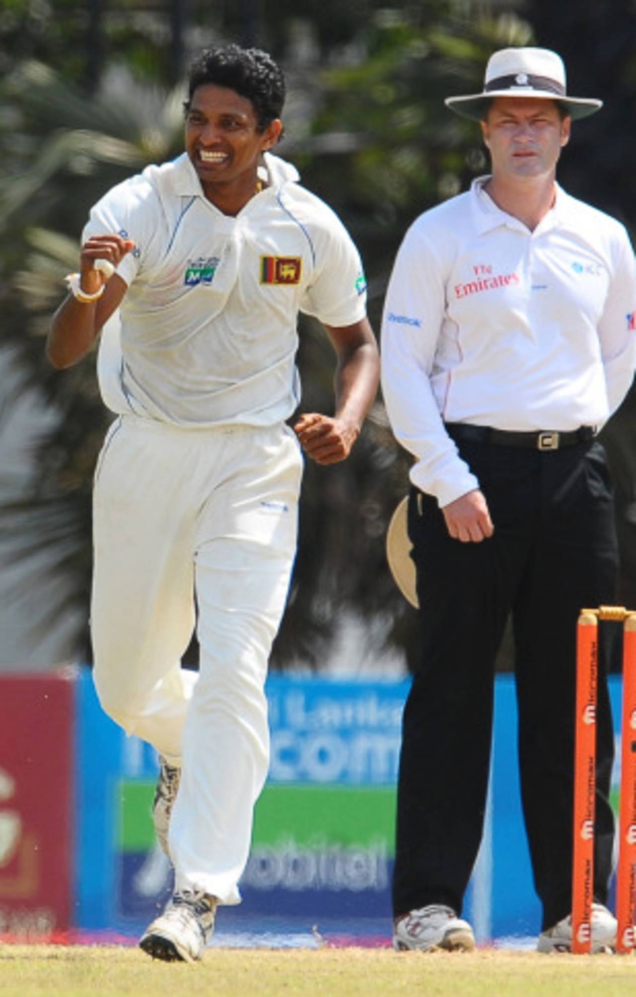 Suraj Randiv reacts after dismissing Ishant Sharma, Sri Lanka v India, 3rd Test, P Sara Oval, 5th day, August 7, 2010