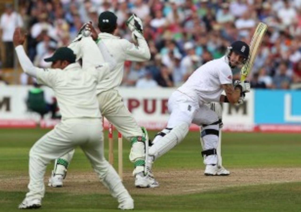 Kevin Pietersen struggled against Saeed Ajmal's guile and variation, but scrapped his way to 80 before he was finally dismissed by the offspinner&nbsp;&nbsp;&bull;&nbsp;&nbsp;Getty Images