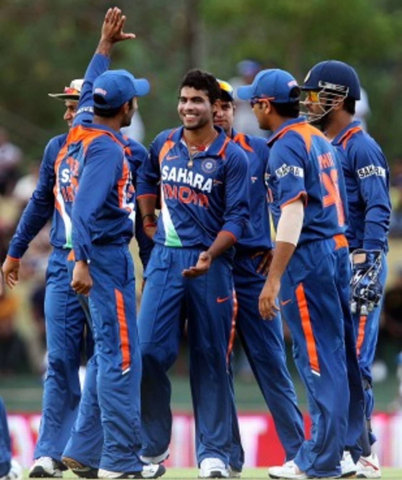 Ravindra Jadeja picked up two wickets, Sri Lanka v India, tri-series, 3rd ODI, Dambulla, August 16, 2010