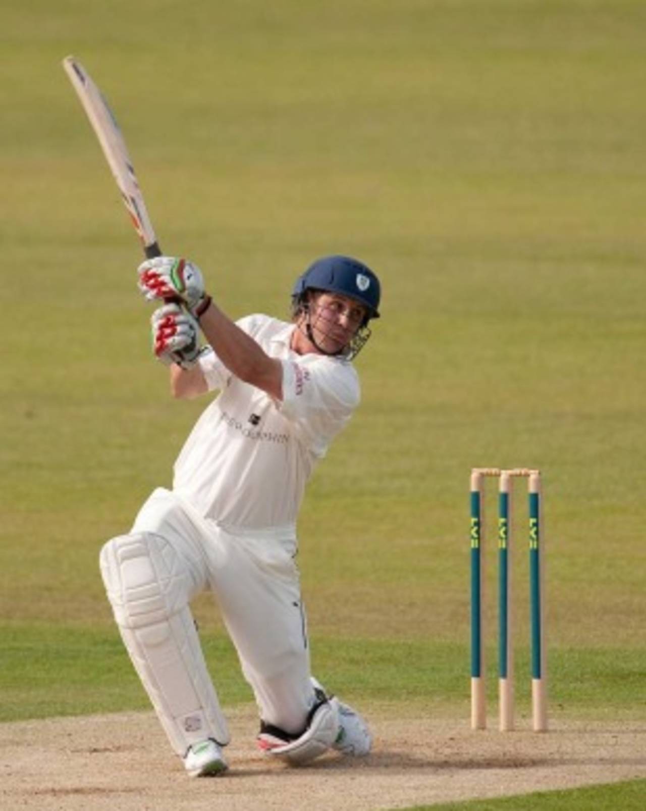 Phil Mustard's hundred pushed Durham past 300, Durham v Nottinghamshire, County Championship, Division One, August 31, 2010