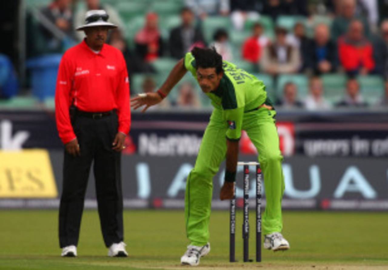 Mohammad Irfan took five wickets for KRL but gave away 14 runs in his last over, giving Lahore Eagles the win&nbsp;&nbsp;&bull;&nbsp;&nbsp;Getty Images