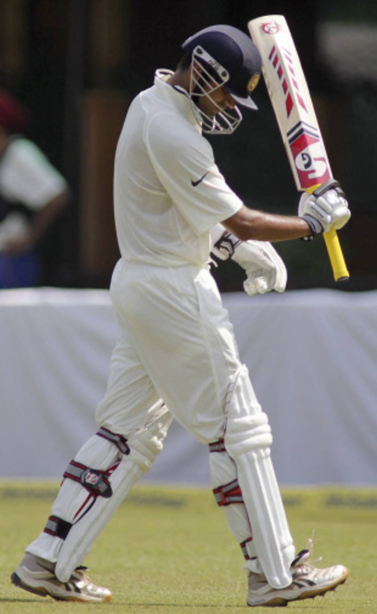 A frustrated Rahul Dravid has been a common sight recently&nbsp;&nbsp;&bull;&nbsp;&nbsp;Associated Press