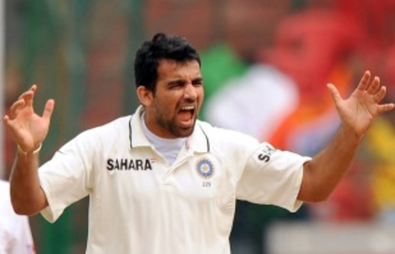 A groin strain has ruled out Zaheer Khan from the third Test in Nagpur&nbsp;&nbsp;&bull;&nbsp;&nbsp;AFP