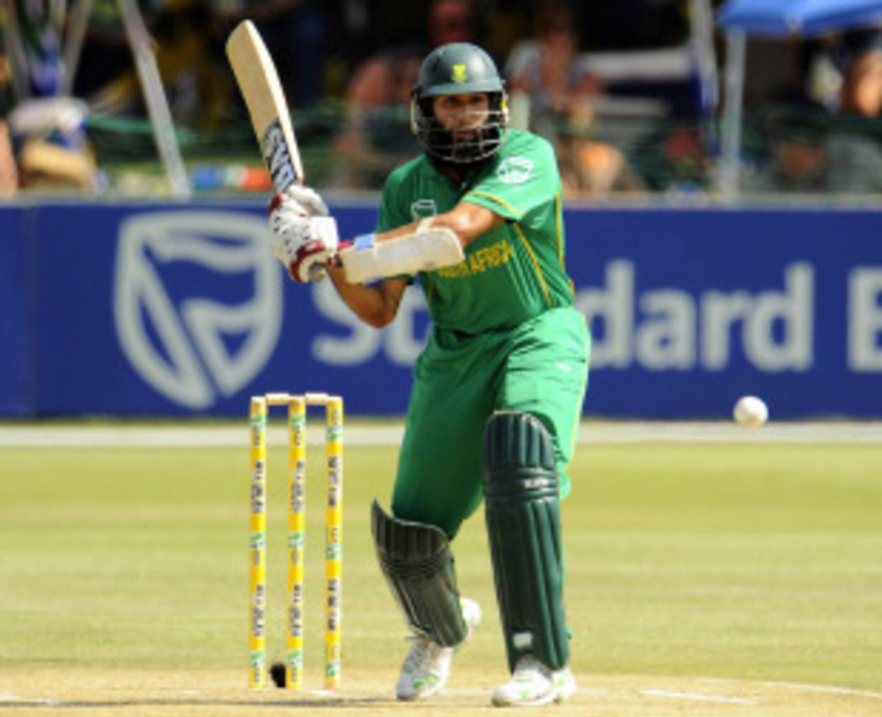 Hashim Amla sets himself up for the pull, South Africa v Zimbabwe, 2nd ODI, Potchefstroom, October 17, 2010