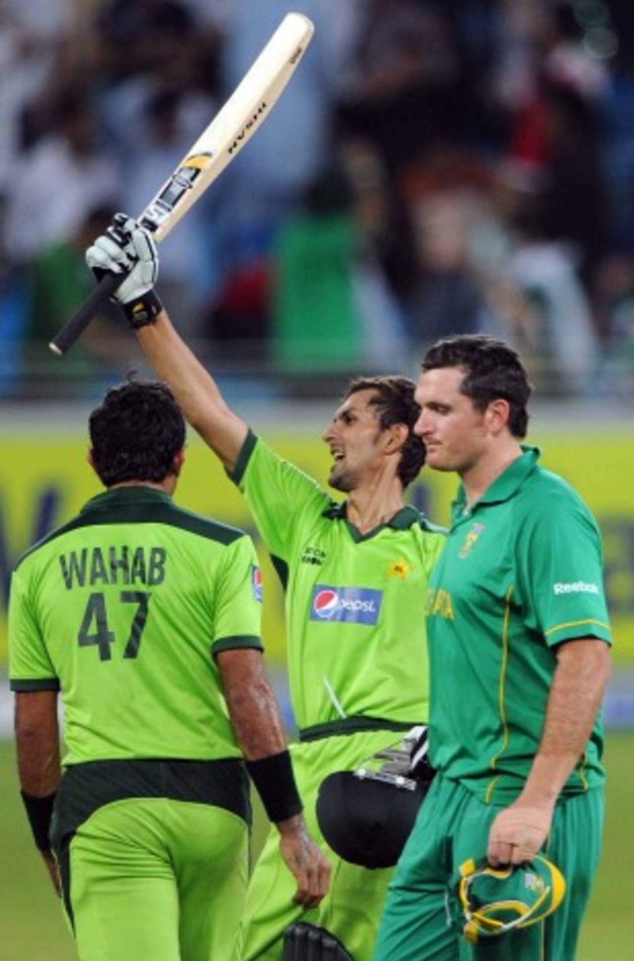 Zulqarnain Haider scored the winning runs for Pakistan in the fourth ODI&nbsp;&nbsp;&bull;&nbsp;&nbsp;AFP