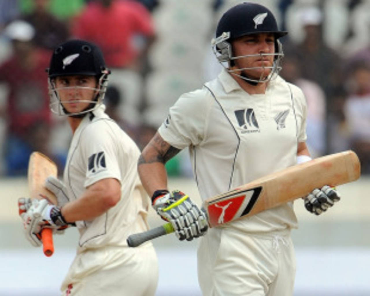 Brendon McCullum and Kane Williamson run between the wickets, India v New Zealand, 2nd Test, Hyderabad, 5th day, November 16, 2010
