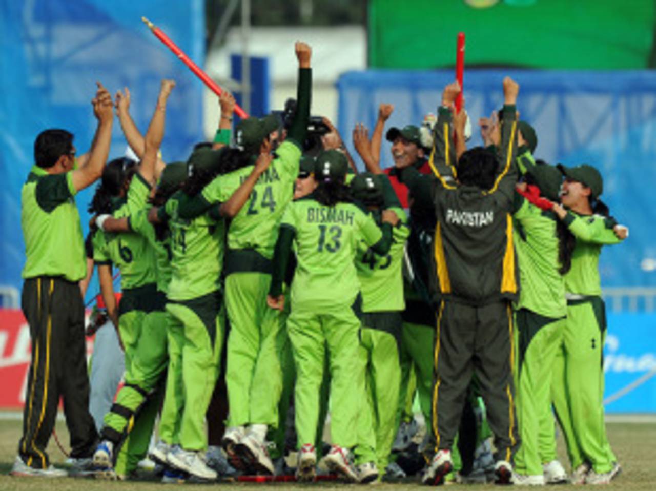 Pakistan celebrate beating Bangladesh in a one-sided final, which gave them their first gold in the Asian Games&nbsp;&nbsp;&bull;&nbsp;&nbsp;AFP