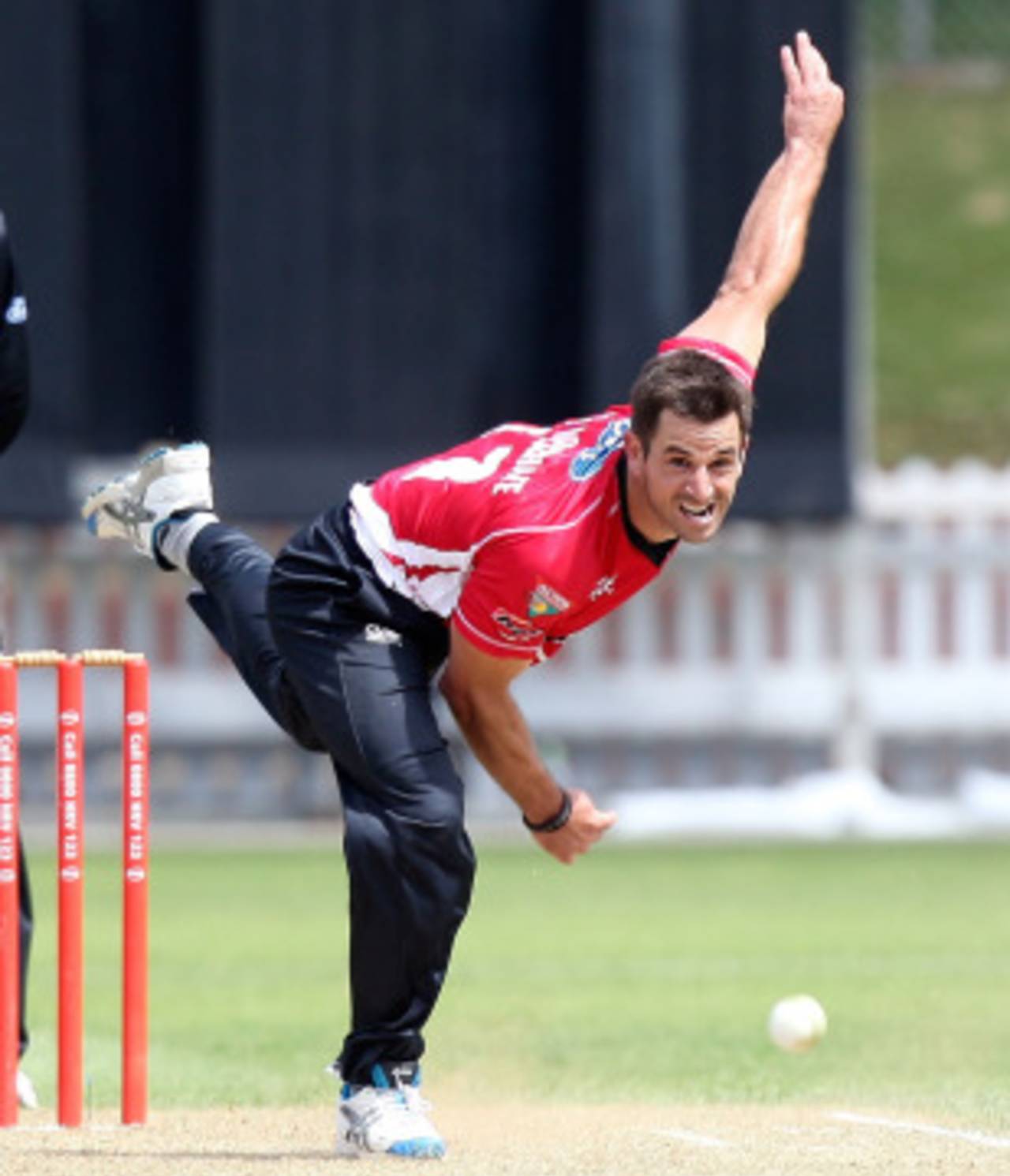Ryan ten Doeschate starred with bat and ball in Canterbury's three-wicket win against Wellington&nbsp;&nbsp;&bull;&nbsp;&nbsp;Getty Images