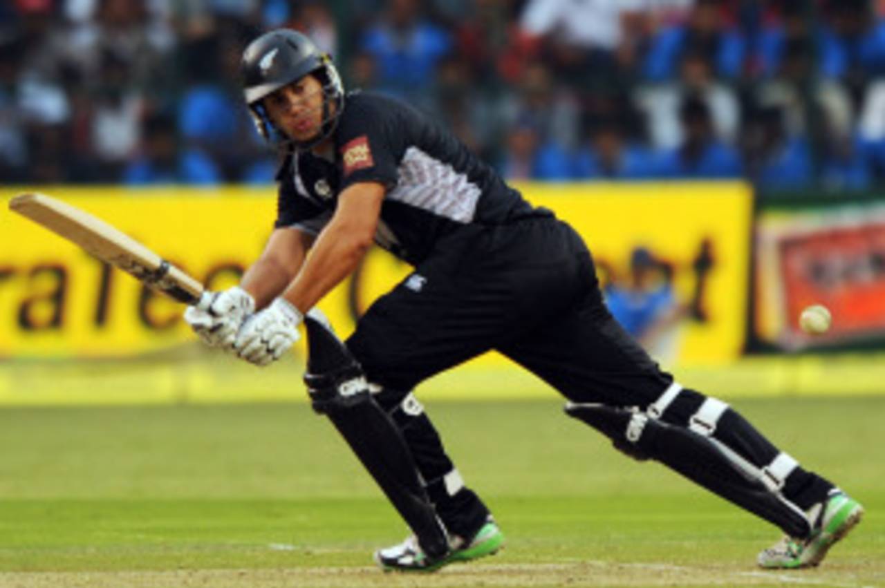 Ross Taylor couldn't do much in the Rajasthan Royals death overs&nbsp;&nbsp;&bull;&nbsp;&nbsp;AFP