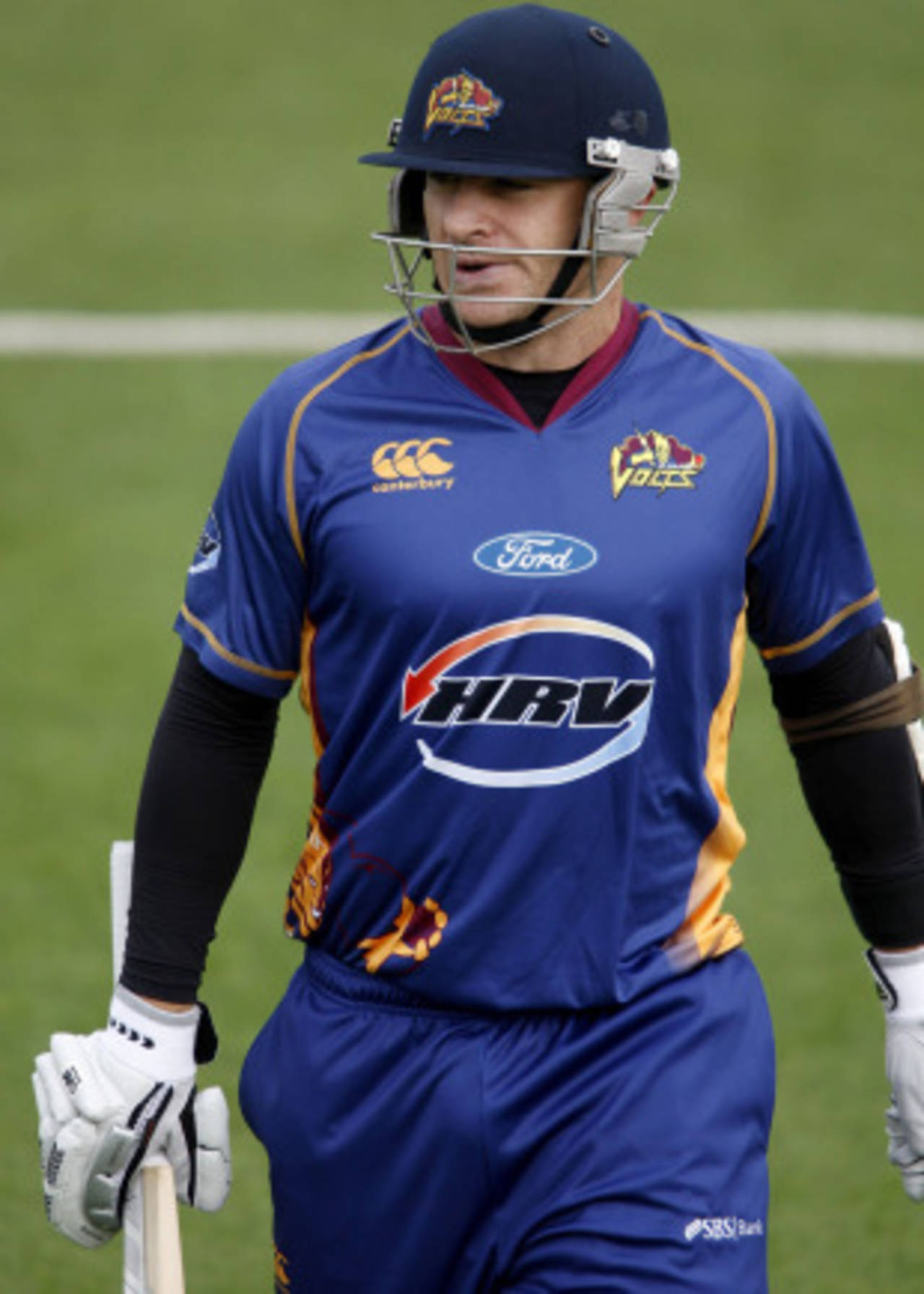Nathan McCullum is out for 14 on his return to the Otago side, Canterbury v Otago, Christchurch, HRV Cup 2010-11, December 15, 2010