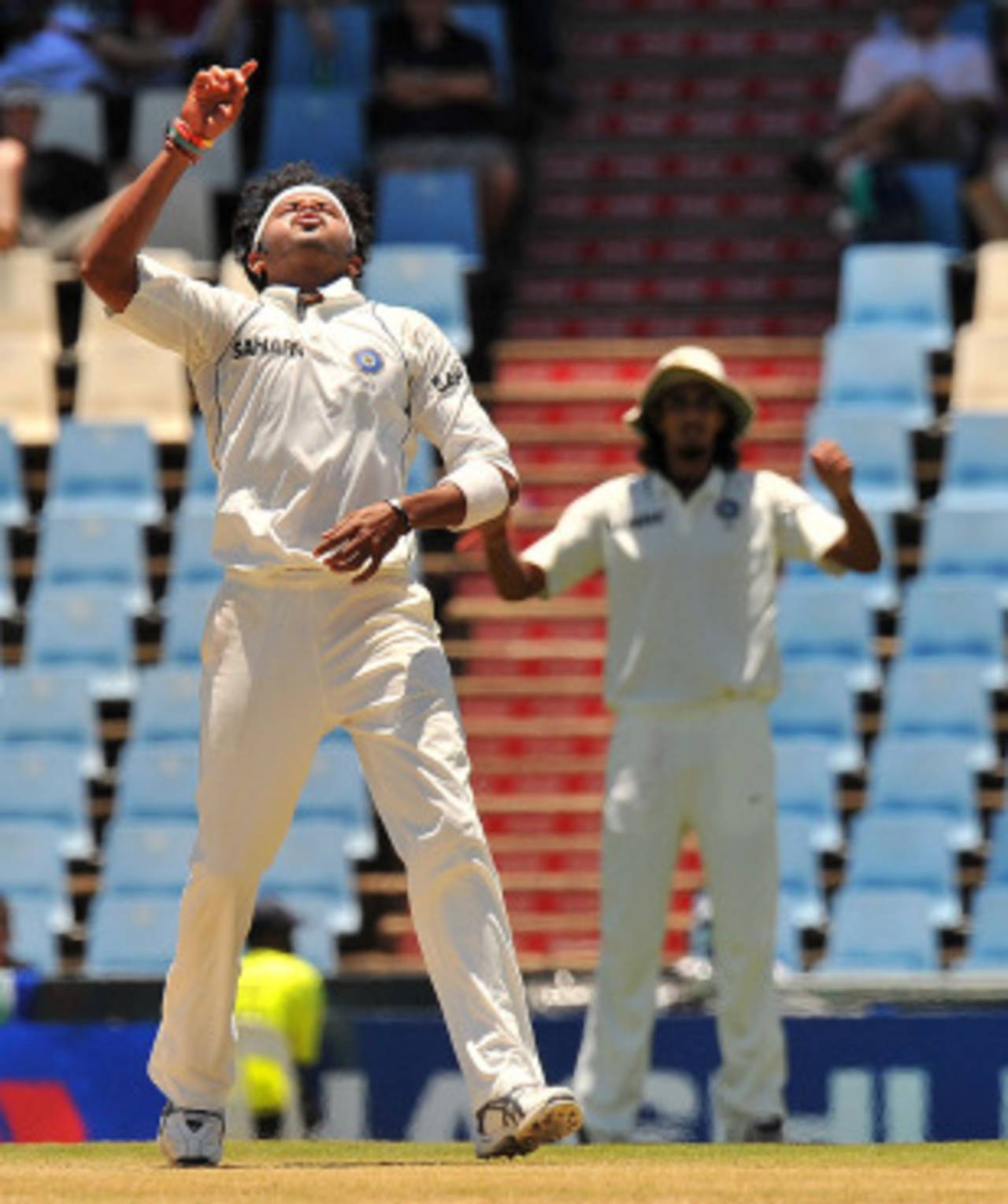 It was a tough morning for India's seamers, South Africa v India, 1st Test, Centurion, 2nd day, December 17, 2010 