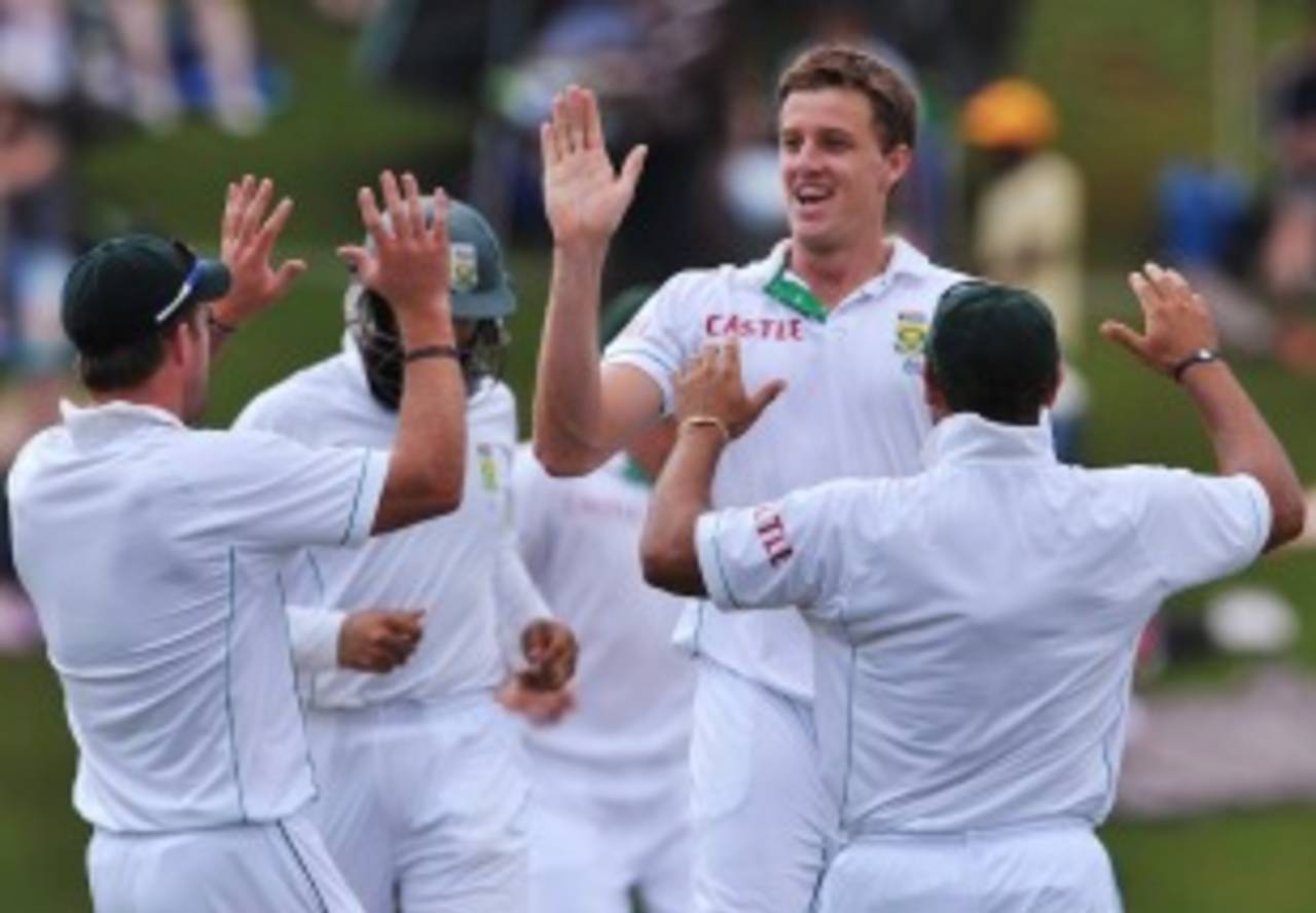 Morne Morkel celebrates catching Ishant Sharma, but it was a no ball , South Africa v India, 1st Test, Centurion, 4th day, December 19, 2010