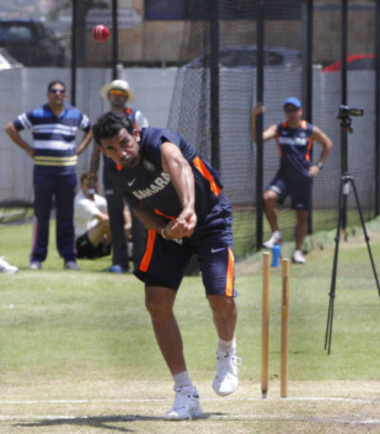 Zaheer Khan steams in during the nets session, Durban, December 24, 2010
