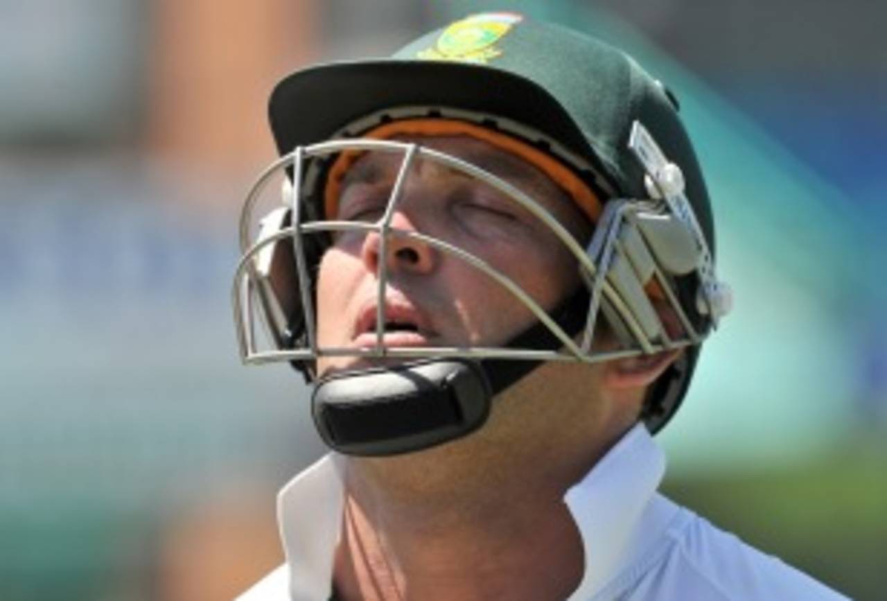 Jacques Kallis was dismissed by a brute of a bouncer, South Africa v India, 2nd Test, Durban, 4th day, December 29, 2010