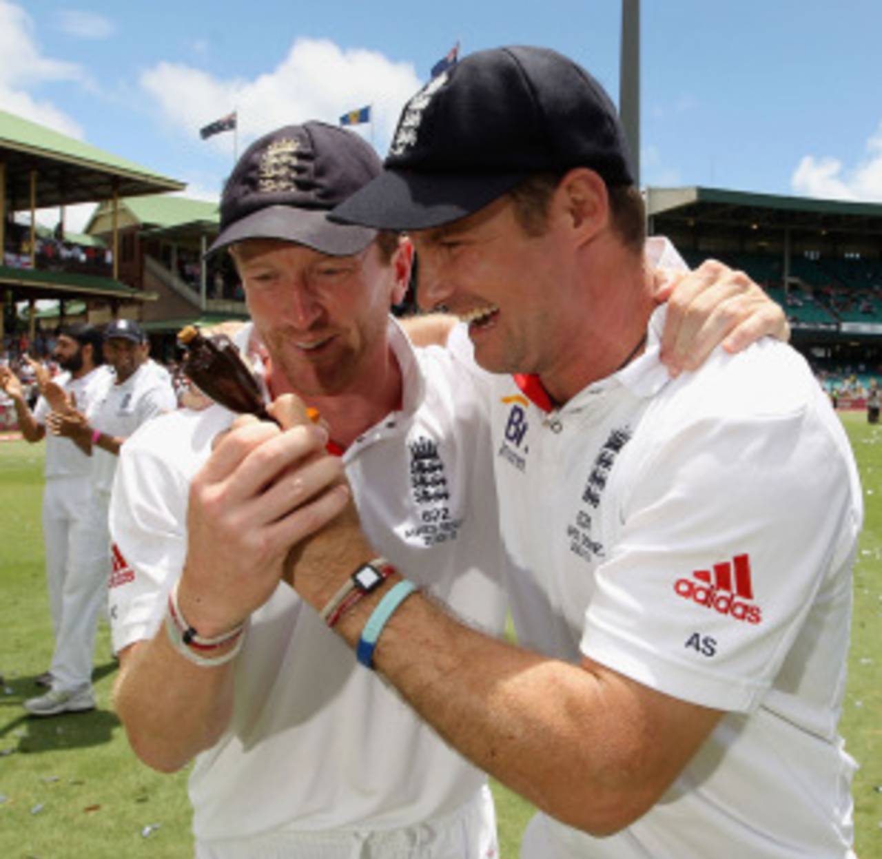 Paul Collingwood and Andrew Strauss bask in Ashes glory&nbsp;&nbsp;&bull;&nbsp;&nbsp;Getty Images
