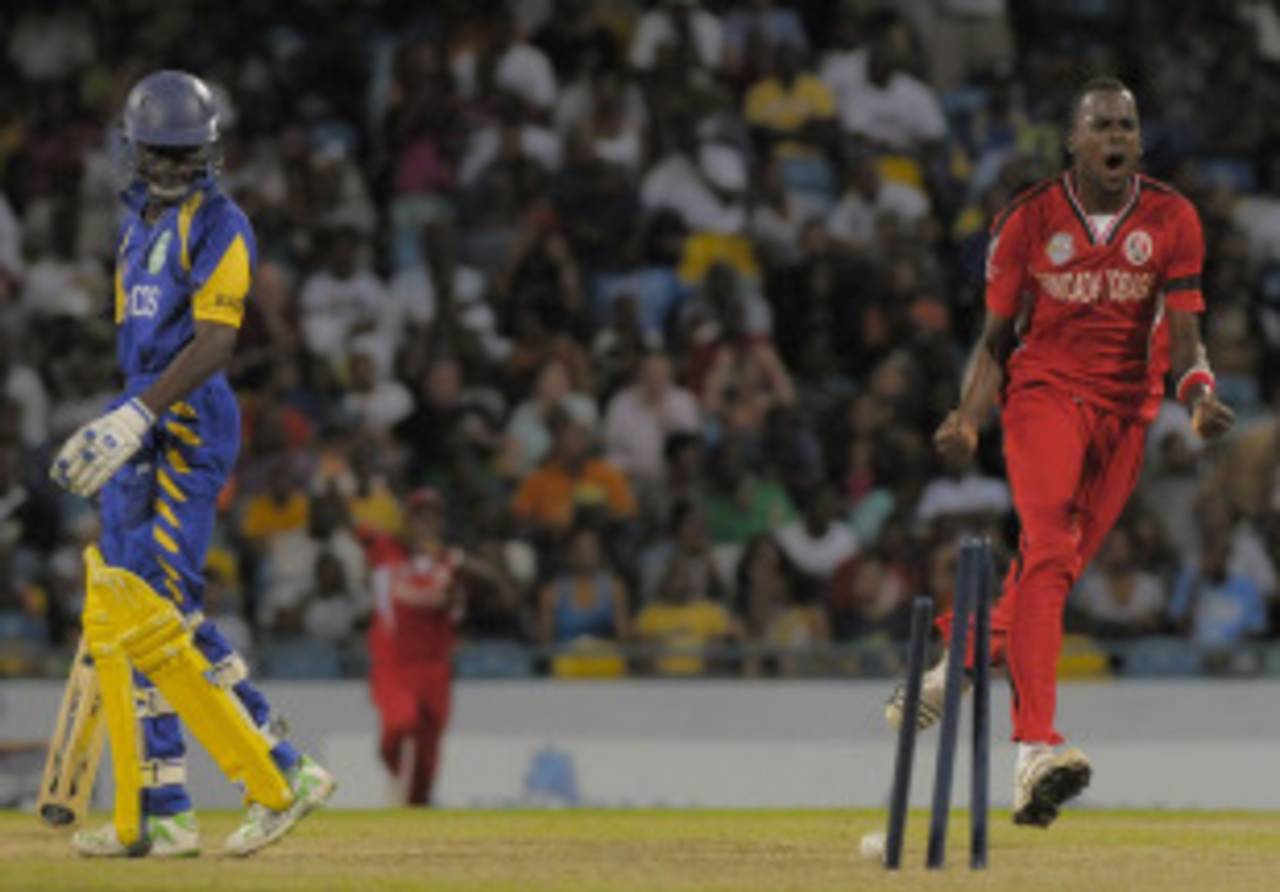 Kevon Cooper took wickets of successive balls to derail Barbados' innings&nbsp;&nbsp;&bull;&nbsp;&nbsp;Randy Brooks
