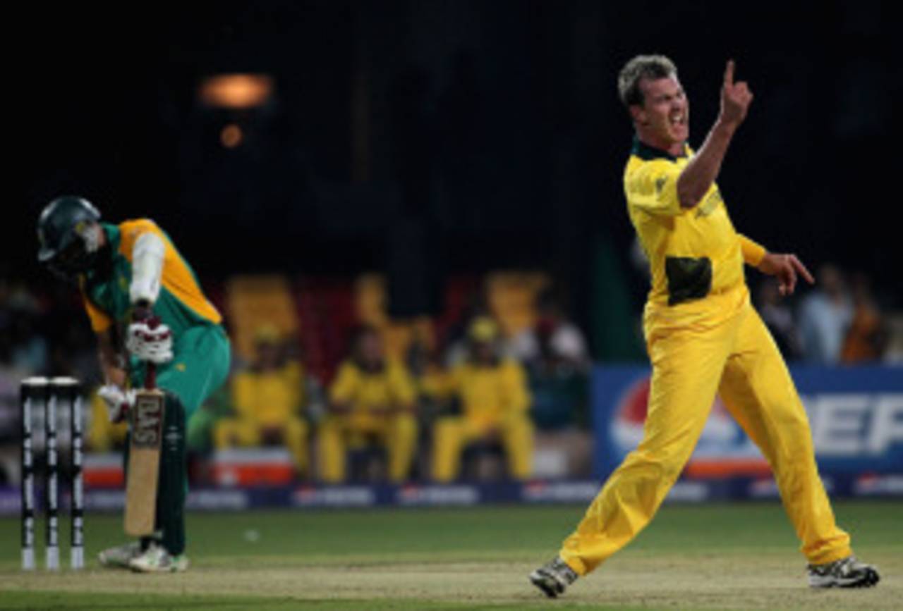 Brett Lee cannot convince the umpire that Hashim Amla is out, Australia v South Africa, World Cup warm-up match, Bangalore, February 15, 2011