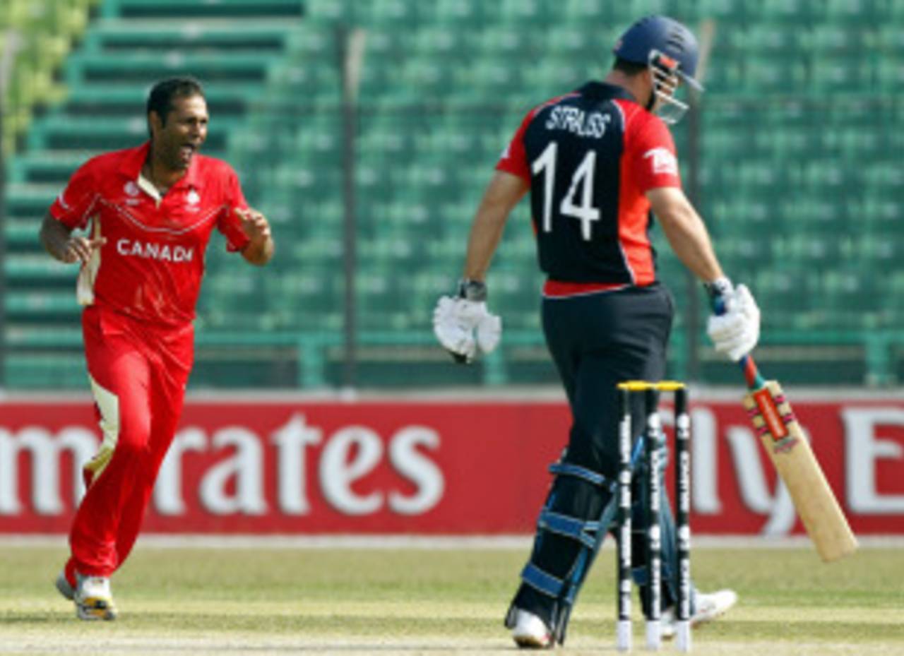 Khurram Chohan led a spirited Canadian bowling performance against England in 2011, but Canada could be one of the nations to miss out in 2015&nbsp;&nbsp;&bull;&nbsp;&nbsp;Associated Press
