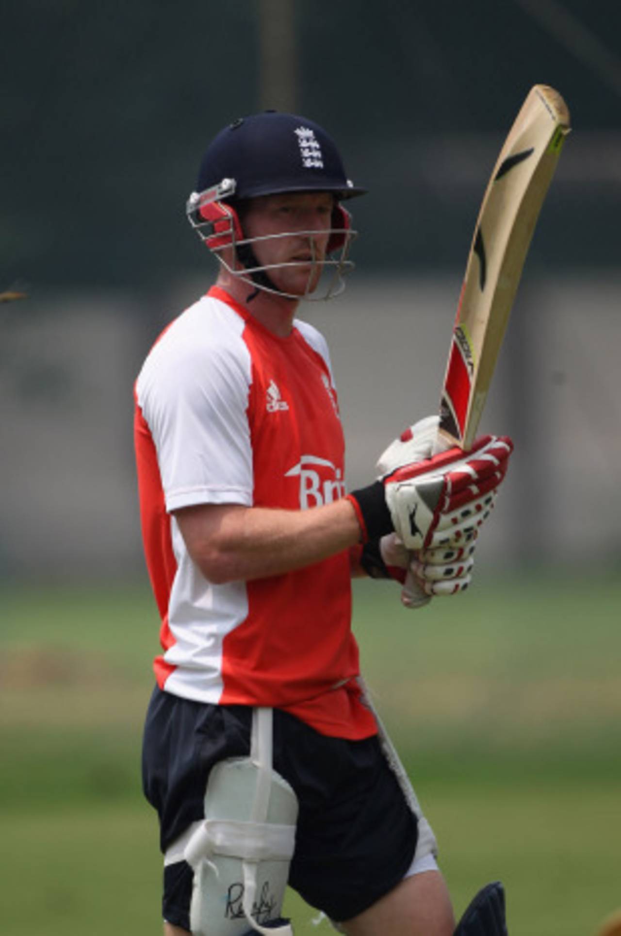 Paul Collingwood heads for the batting nets, Bangalore, February 26, 2011